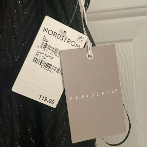 Chelsea28 Chevron Metallic Tiered Maxi Dress Black size Large. - Picture 4 of 4